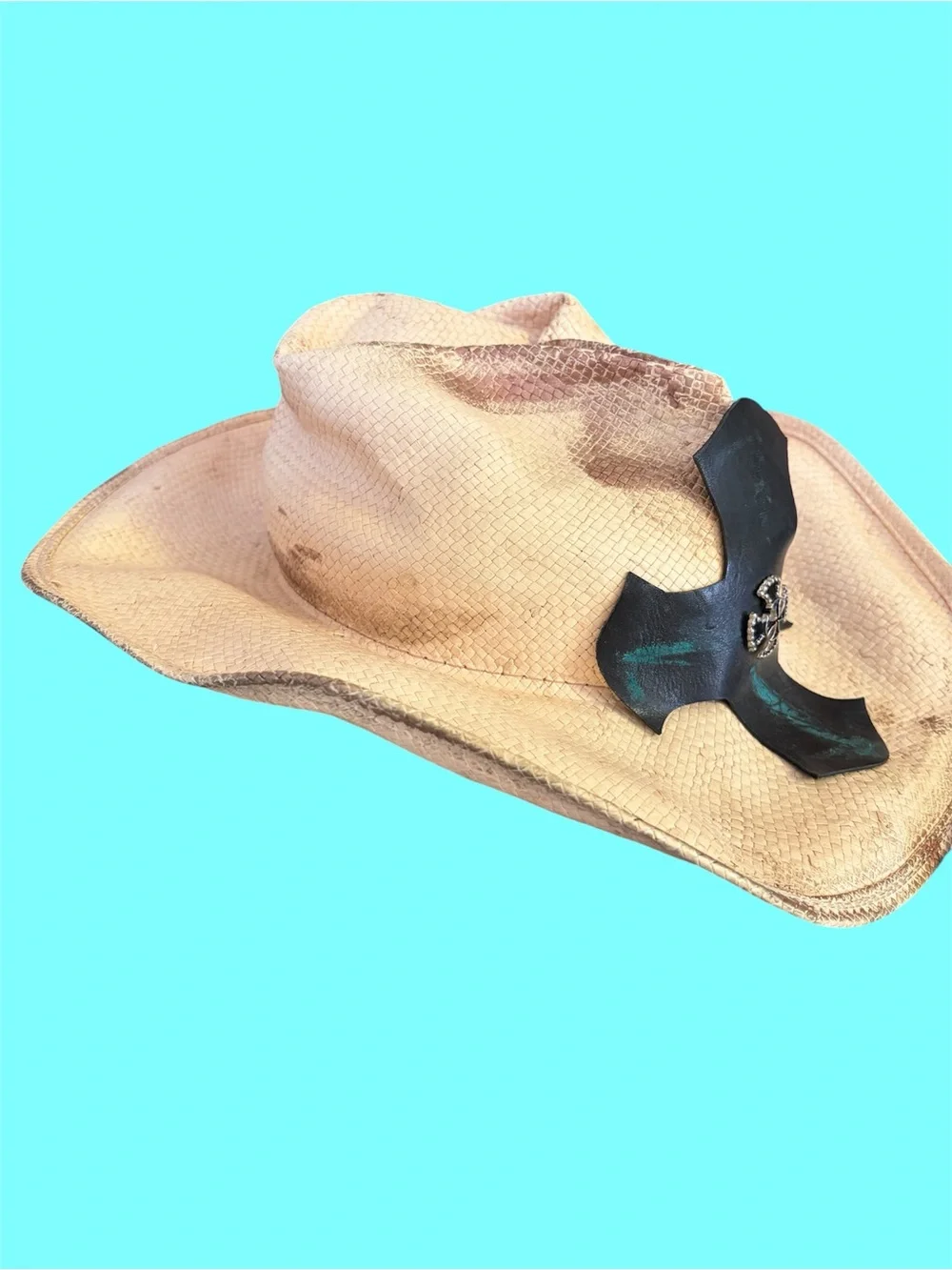 Straw Western Cowboy Hat with Black Cross Accent - Natural